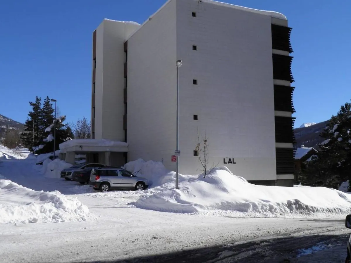 Studio Pour 4 Pers A Chantemerle, Serre-Chevalier Avec Balcon, Parking Et Equipements Complets - Fr-1-330E-70 Saint-Chaffrey 0*,  France